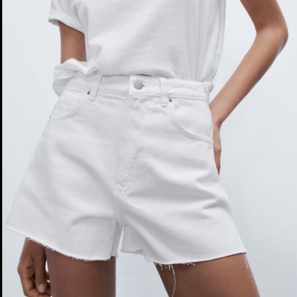NWT Zara high rise short